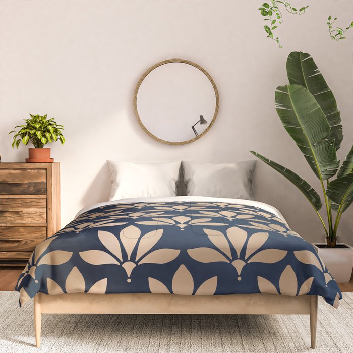 Gold and Navy Art Deco Leaf Design Comforter Gallery Image 3