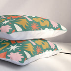 Abstract retro organic christmas shape pattern Pillow Sham Gallery Image 3