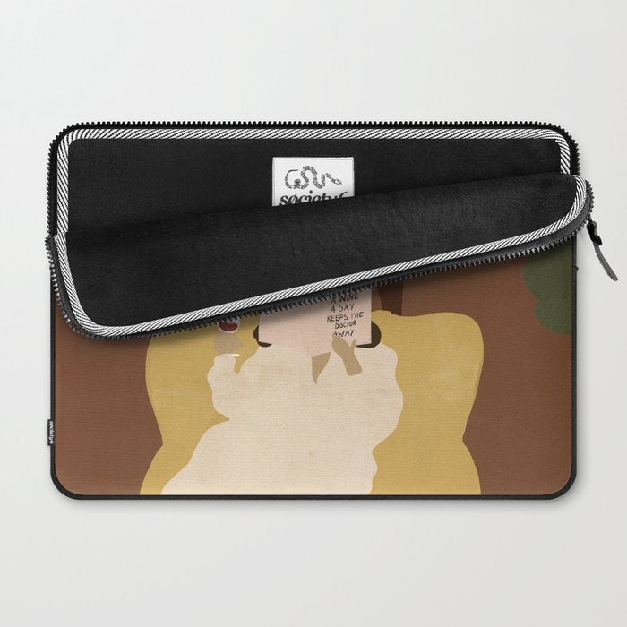 A wine a day keeps the doctor away Laptop Sleeve Gallery Image 2