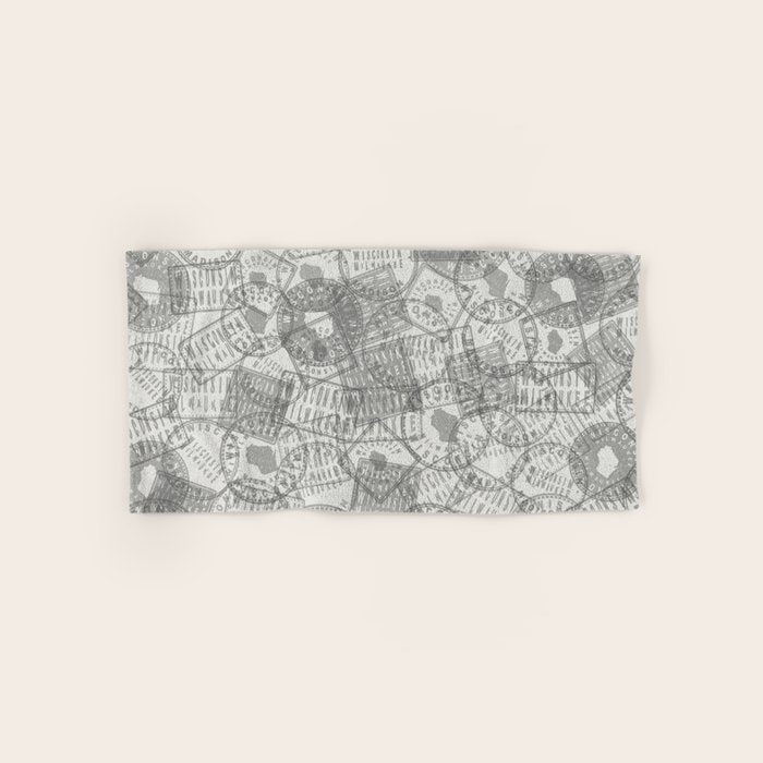 Vintage Wisconsin Milwaukee Travel Stamp Pattern Bath Towel Gallery Image 1