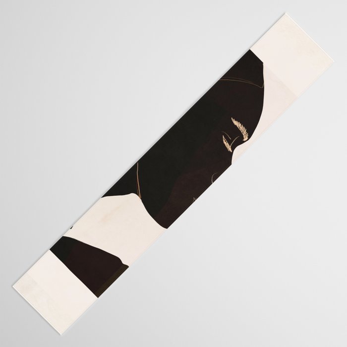 whisper 3 Table Runner Gallery Image 3
