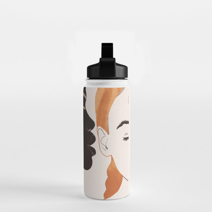whisper 3 Water Bottle Gallery Image 2