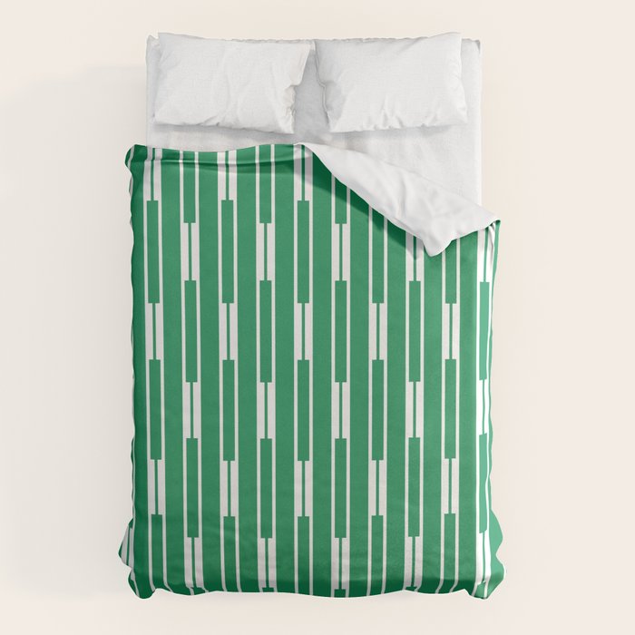 Geometric Striped Geo Chain Vertical Pattern in Kelly Green and White Duvet Cover Gallery Image 1