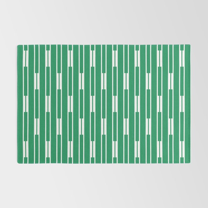 Geometric Striped Geo Chain Vertical Pattern in Kelly Green and White Rug Gallery Image 2
