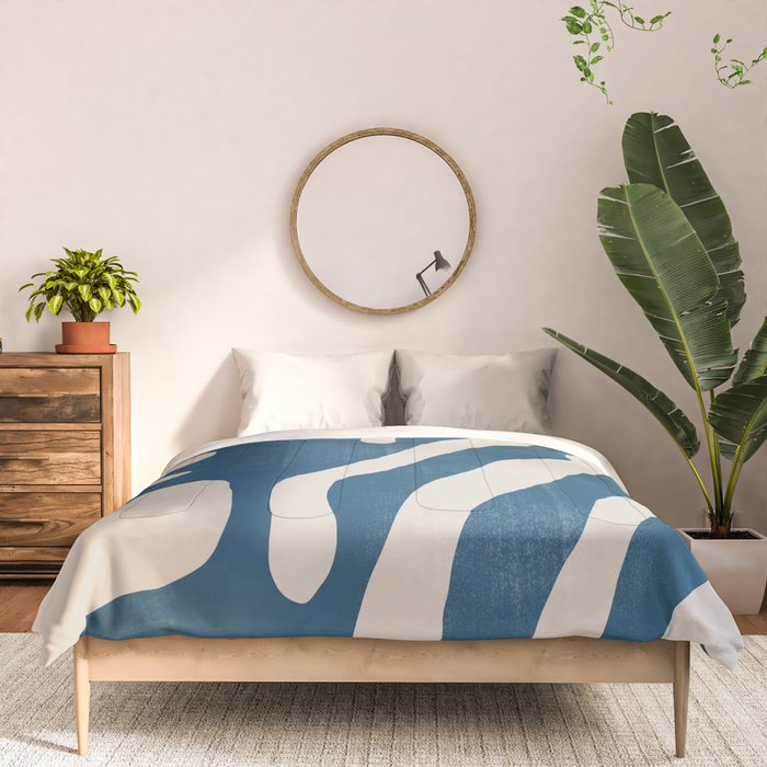 Seagrass Blue Watercolor Plant  Comforter Gallery Image 3