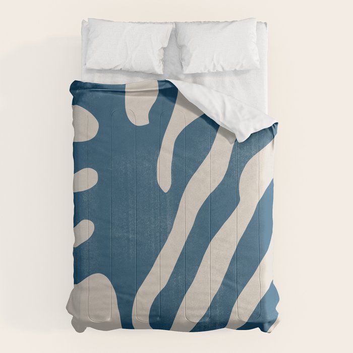 Seagrass Blue Watercolor Plant  Comforter Gallery Image 6