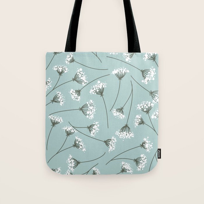 Queen Anne's Lace Floral Pattern Tote Bag Gallery Image 1