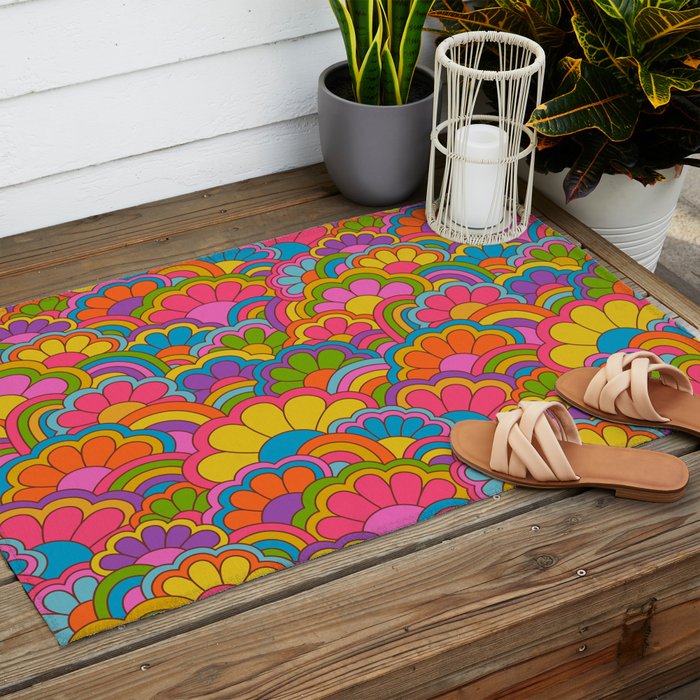 Retro Rainbow Flower Pattern Outdoor Rug Gallery Image 2