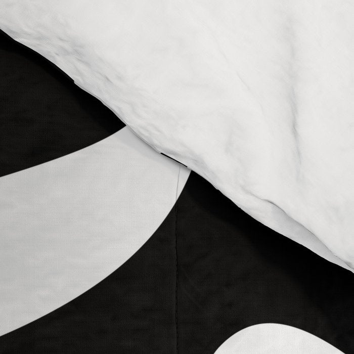Abstract black and white flower art pattern Comforter Gallery Image 4