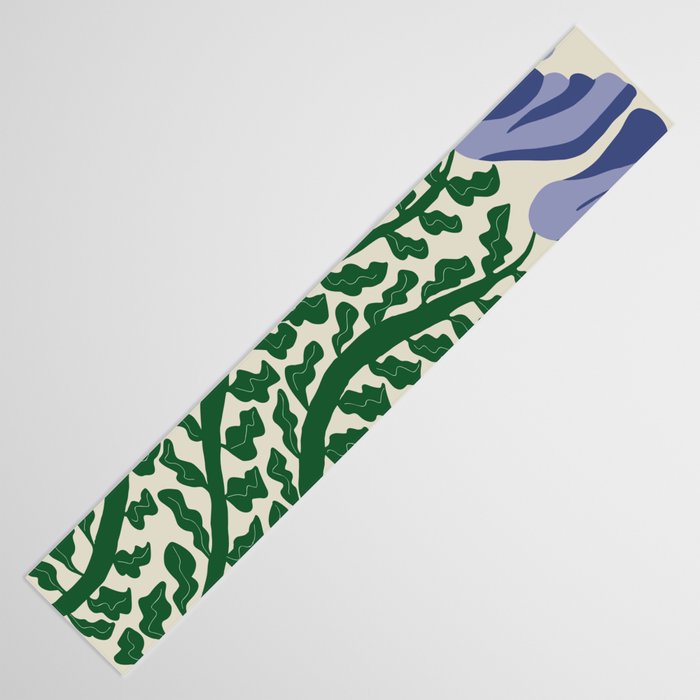 Green Leaf Table Runner Gallery Image 3