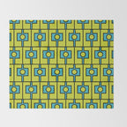 Mid Century Modern Rektangel Geometric Pattern Turquoise Lime Throw Blanket Gallery Image 2