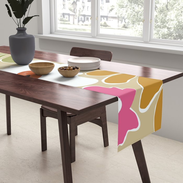 Retro Delight Table Runner Gallery Image 2