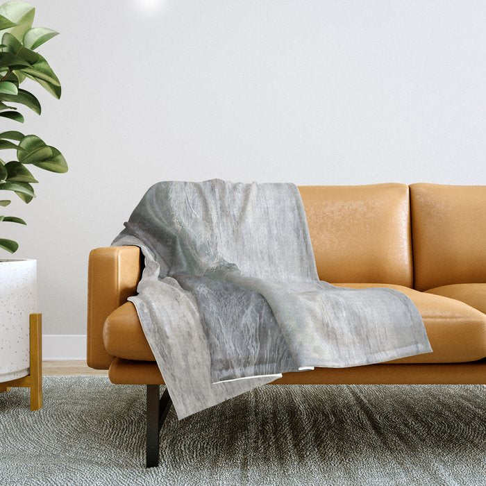 Onda Serene Wave Throw Blanket Gallery Image 1