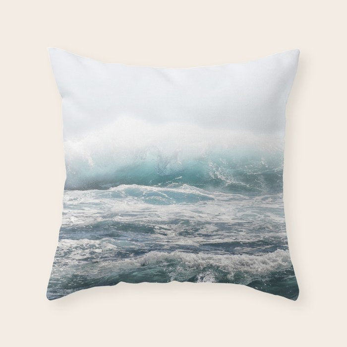 BIG SPLASH HAWAII Throw Pillow Gallery Image 6