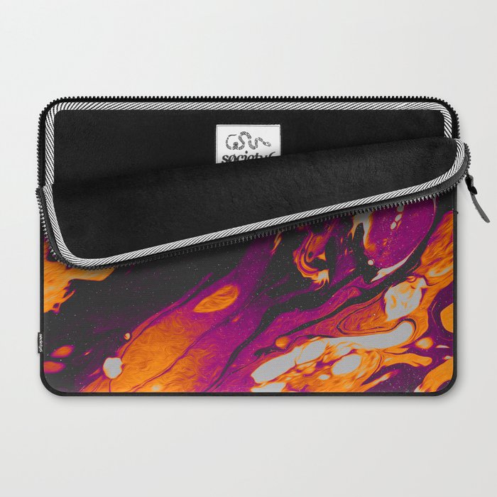 ALONE IN KYOTO Laptop Sleeve Gallery Image 2