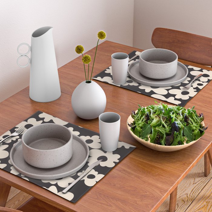 Black and White - Abstract Flower Shape  Placemat Gallery Image 2