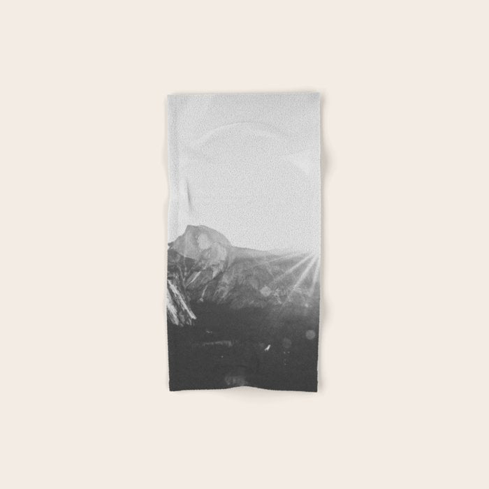 YOSEMITE / California Bath Towel Gallery Image 1