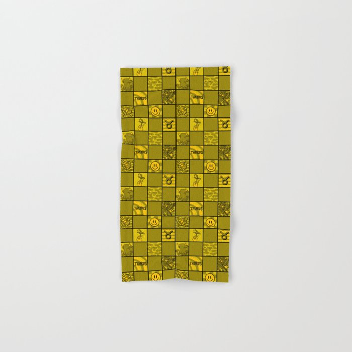 Taurus Checkered Print Bath Towel Gallery Image 1