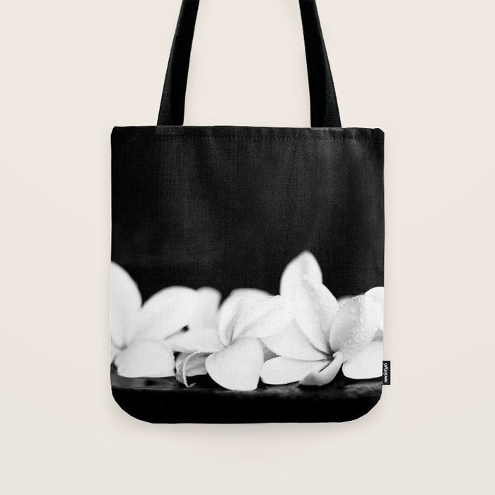 Singapore White Plumeria Flowers the Fragrance of Hawaii Tote Bag Gallery Image 1