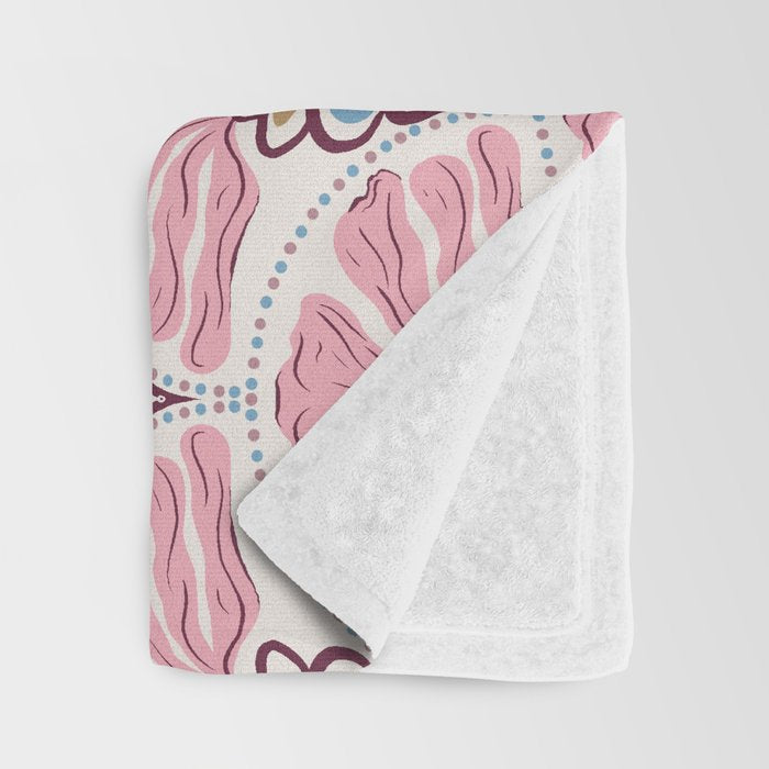 Pink Retro Floral Fan Throw Blanket Gallery Image 3