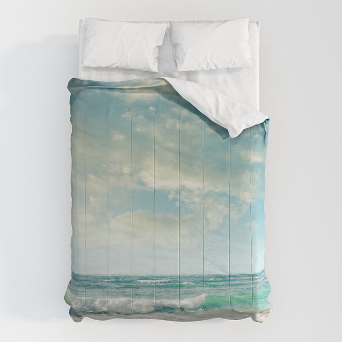 beach love tropical island paradise Comforter Gallery Image 1