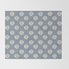 coastal scallop seashells Throw Blanket Gallery Image 2