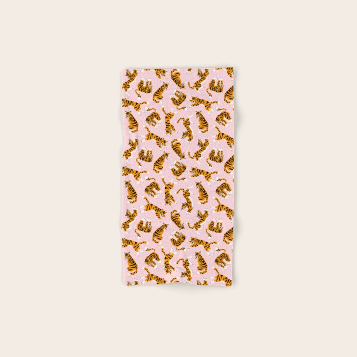 Cute tigers Bath Towel Gallery Image 1