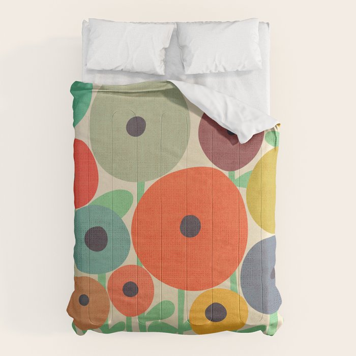 Cat in flower garden Comforter Gallery Image 6