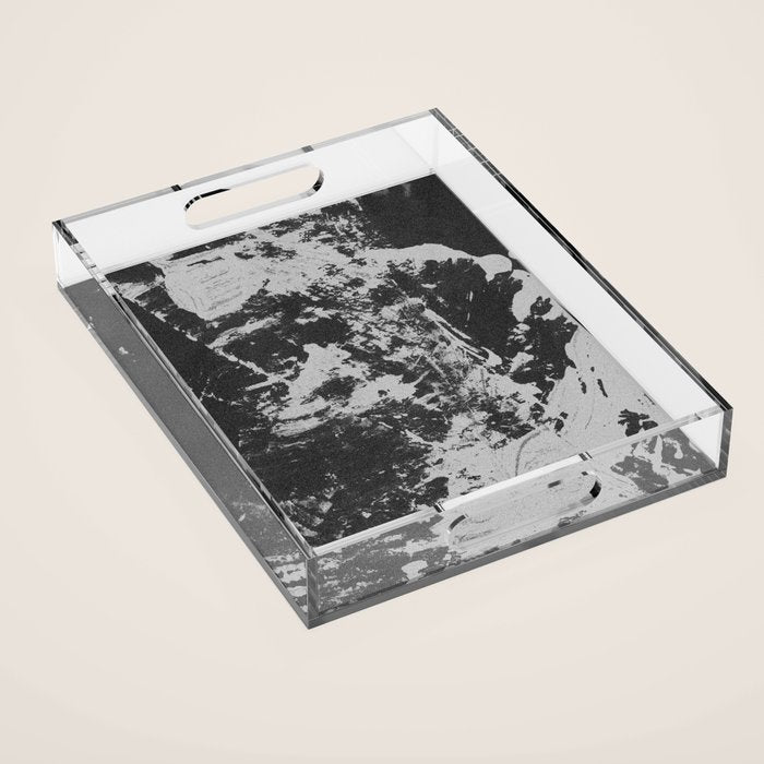 WAVY Acrylic Tray Gallery Image 1