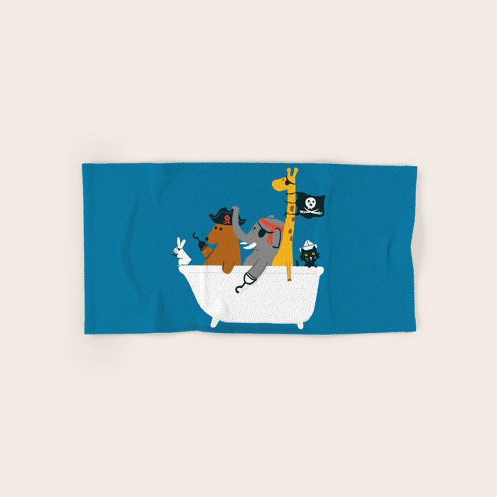 Everybody wants to be the pirate Bath Towel Gallery Image 1