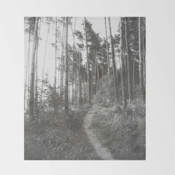 INTO THE WILD XXV Throw Blanket Gallery Image 2