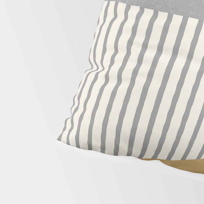 Quarter Circle Lines - Gray Gold  Pillow Sham Gallery Image 4