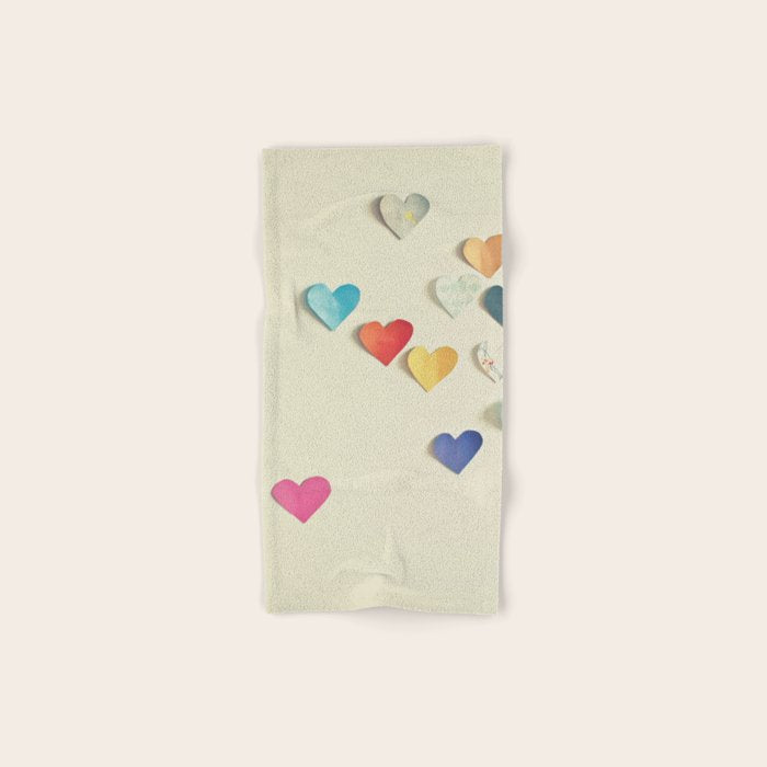 Paper Hearts Bath Towel Gallery Image 1