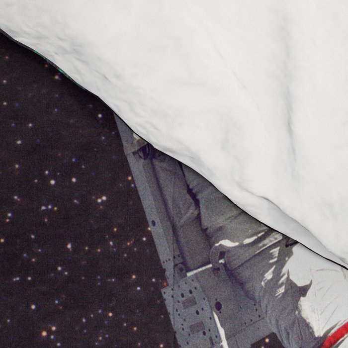 Flowers and Astronauts - Space Comforter Gallery Image 4