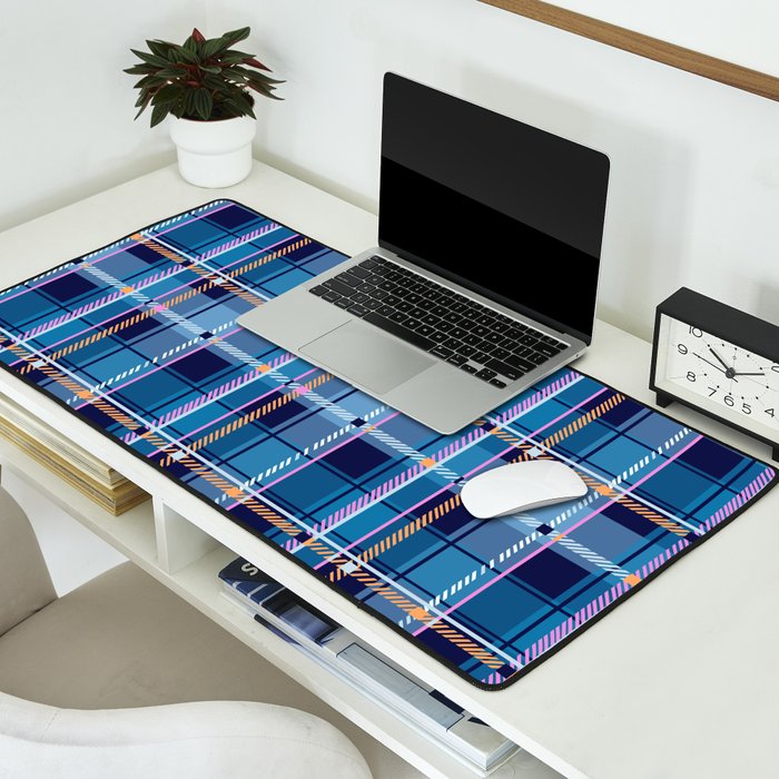 Tartan Motif Style B Desk Mat Gallery Image 2