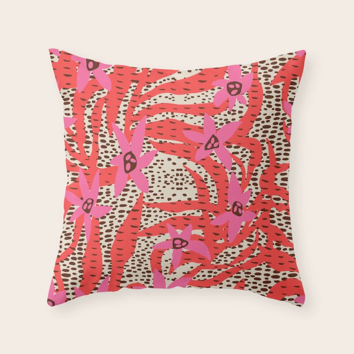 BAZAAR FETE WILD Throw Pillow Gallery Image 6