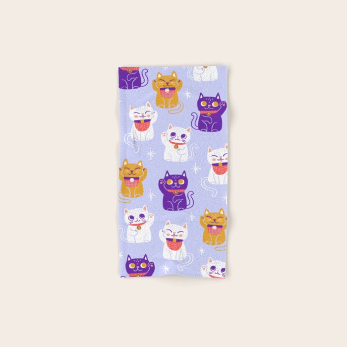 Lucky Waving Kitty Cat Maneki Neko Bath Towel Gallery Image 1