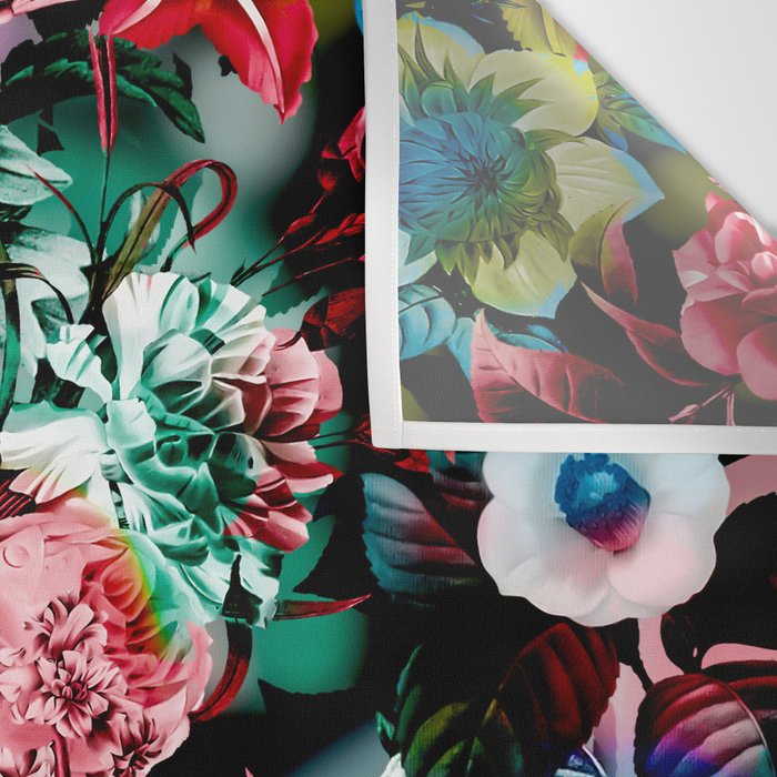 Multicolor Floral Pattern Wall Tapestry Gallery Image 3