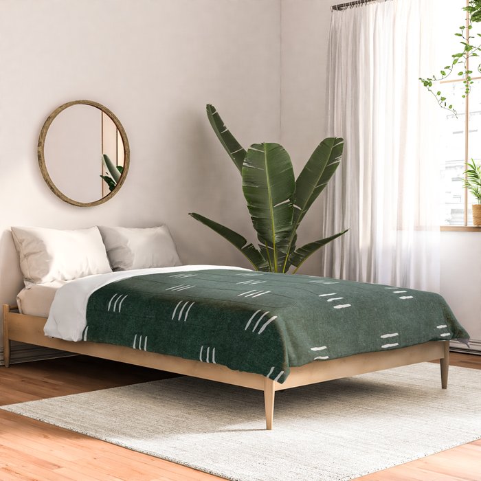 triple dash - green Comforter Gallery Image 2