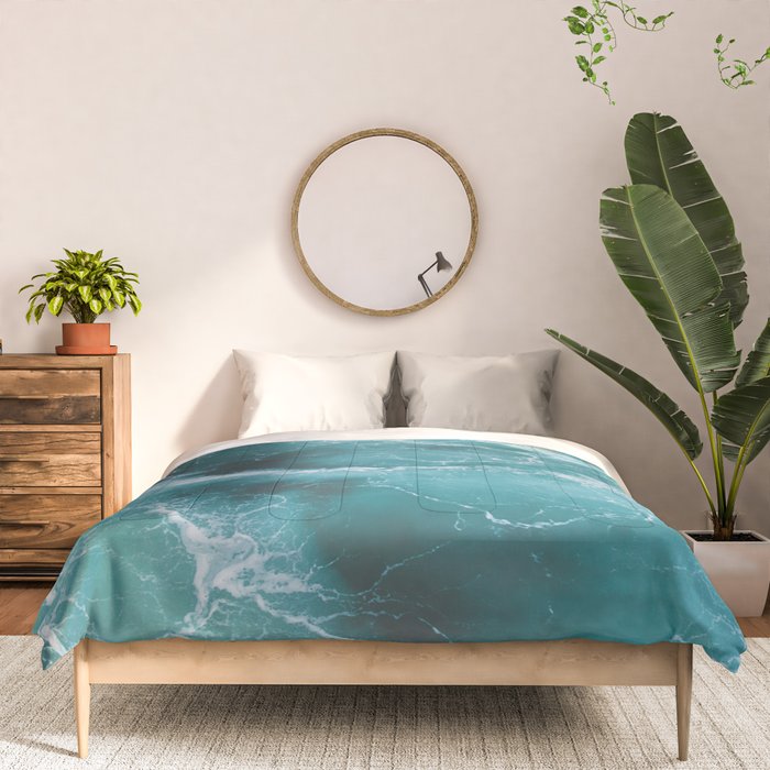Electric Ocean Comforter Gallery Image 3