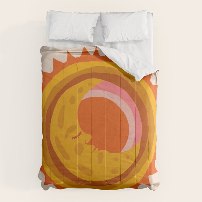 Moon Glow - Retro Ochre Comforter Gallery Image 1