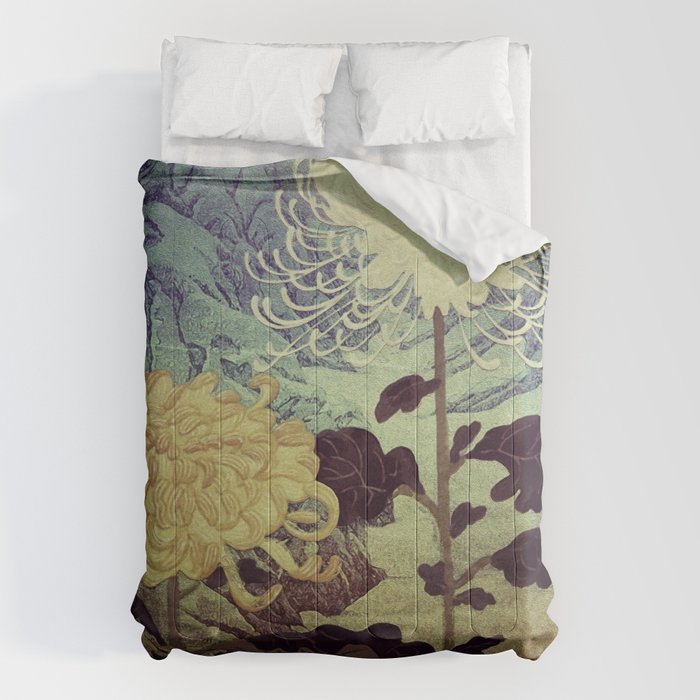 Midnight Climbing towards Kankoi Comforter Gallery Image 6