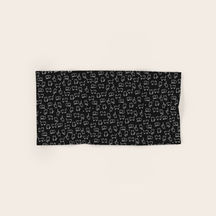 Black cats on black Bath Towel Gallery Image 1
