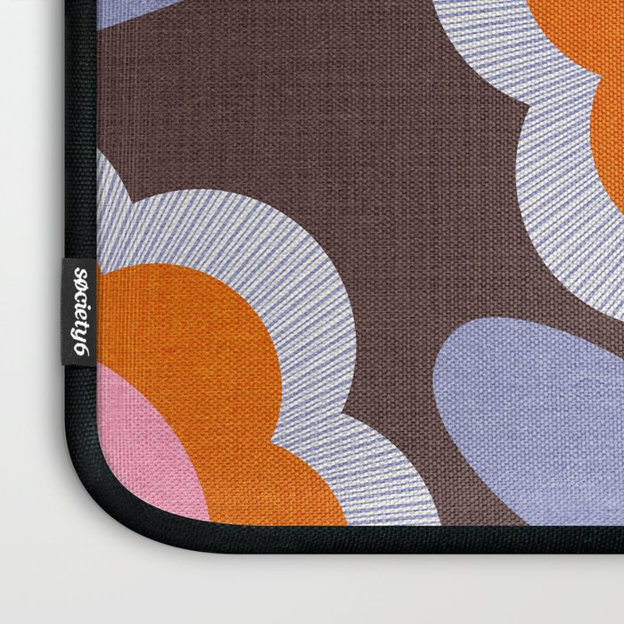 HELLO BOLD RETRO DAISY FLOWERS PATTERN IN BLOOM 3. BROWN Laptop Sleeve Gallery Image 3