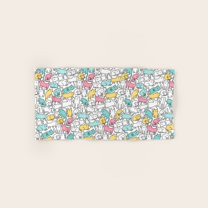 Cute kitties Cats pattern Bath Towel Gallery Image 1
