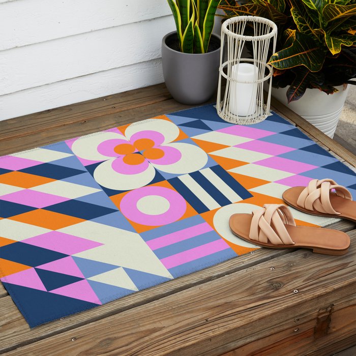 Happy Geometrics Outdoor Rug Gallery Image 2