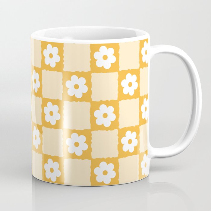 Retro Daisy Flower Checker in Yellow Coffee Mug Gallery Image 1