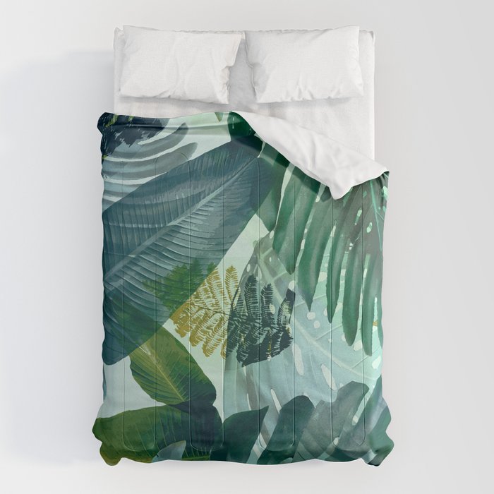 Jungles greens, banana leaf, tropical, Hawaii decor Comforter Gallery Image 6