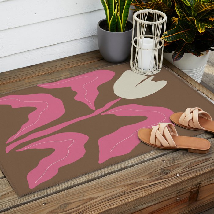Happy Tulip Outdoor Rug Gallery Image 2