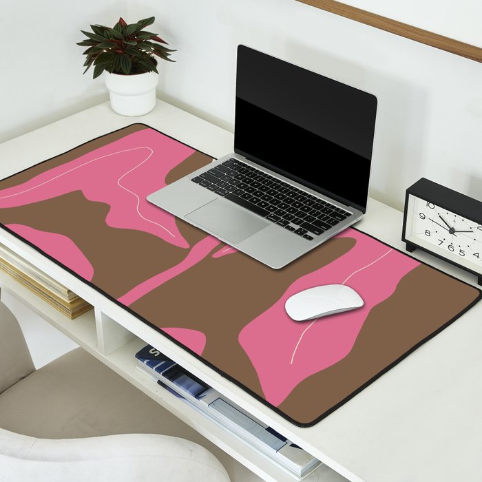 Happy Tulip Desk Mat Gallery Image 2